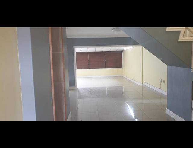 3 BEDROOM DUPLEX FOR SALE IN RESERVOIR HILLS